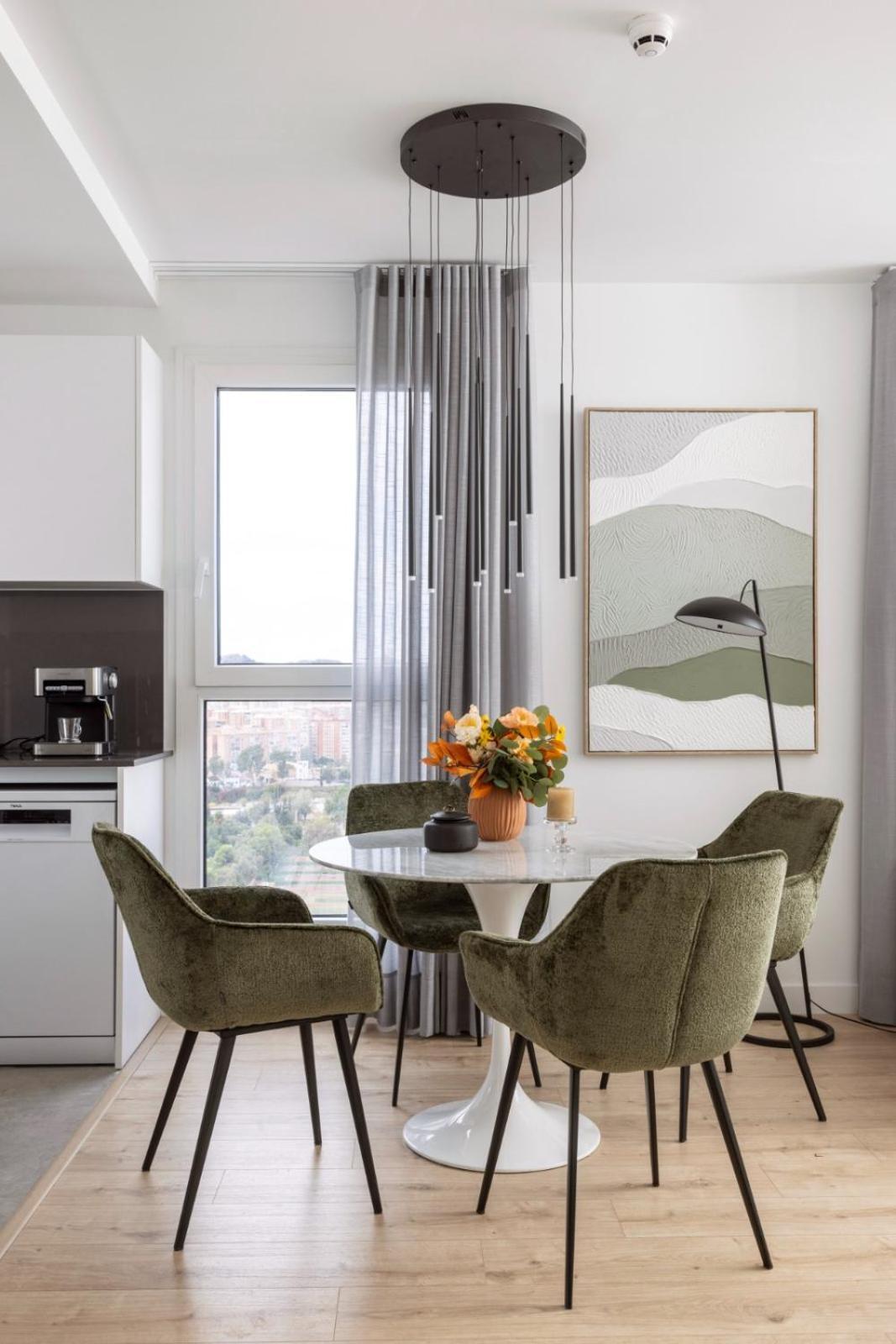 Apartamento Modern 2 Bed 23 Floor Urban Sky Málaga